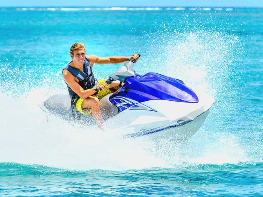 Zanzibar jetski Adventure Tour - Why the one-hour option may be worth it